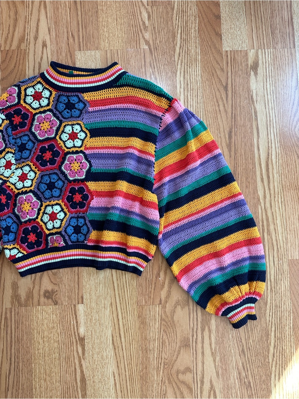 FARM RIO Multicolor Crochet Knit Balloon Sleeve Sweater - Picture 3 of 13